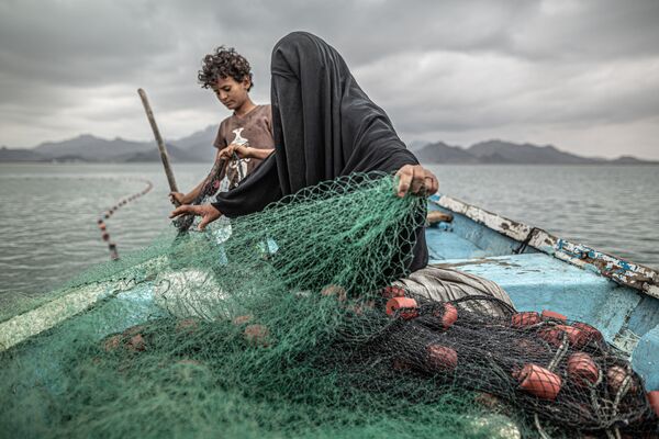 Снимок Yemen: Hunger, Another War Wound фотографа из Аргентины Pablo Tosco, занявший первое место конкурса World Press Photo 2021 в категории Contemporary Issues - Sputnik Молдова