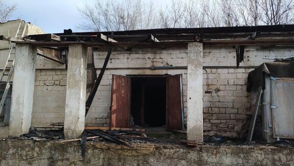  Пожар на складе в Сынжерей - Sputnik Молдова