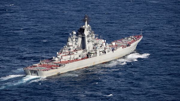 Британские ВМС и ВВС сопровождают российские корабли Адмирал Кузнецов и Петр Великий - Sputnik Moldova