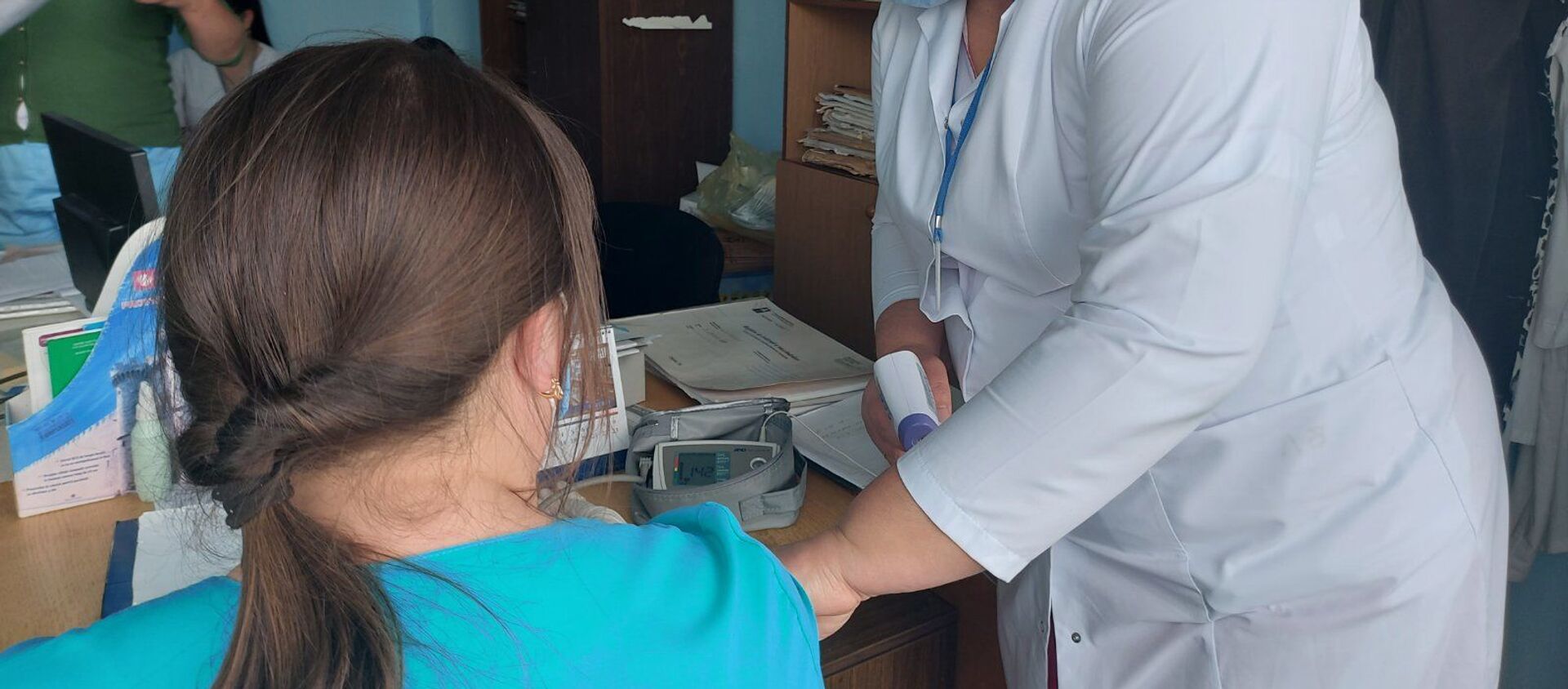 Мы ей доверяем: в Гагаузии началась вакцинация Спутником V - Sputnik Молдова, 1920, 04.05.2021