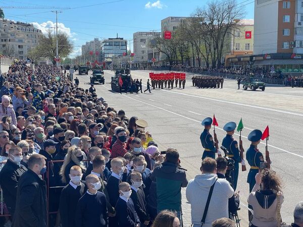 Парад в честь 76-й годовщины Победы в Великой Отечественной войне в Тирасполе - Sputnik Moldova
