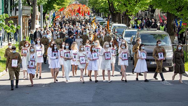 La Chișinău se desfășoară marșul Regimentul Nemuritor - Sputnik Moldova