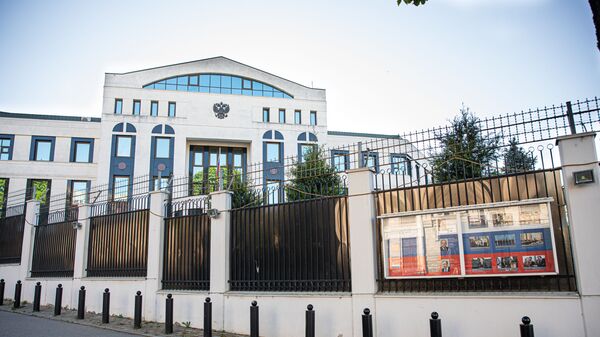 Посольство РФ - об осквернении памятника в Костештах: истерия наследников поражения - Sputnik Молдова