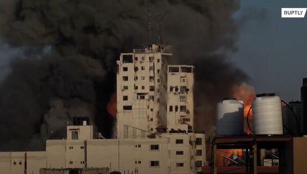 Turnul Al Sharuk din Gaza se prăbușește în urma bombardamentelor IDF - Sputnik Moldova-România