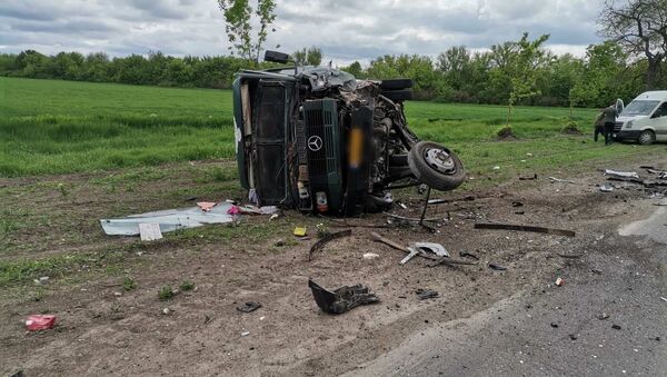 Accident cu implicarea unui microbuz de pe ruta Soroca-Bălți - Sputnik Moldova