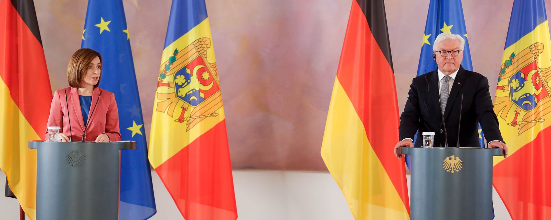 Президенты Молдовы и Германии Майя Санду и Франк-Вальтер Штайнмайер - Sputnik Moldova-România, 1920, 06.10.2021