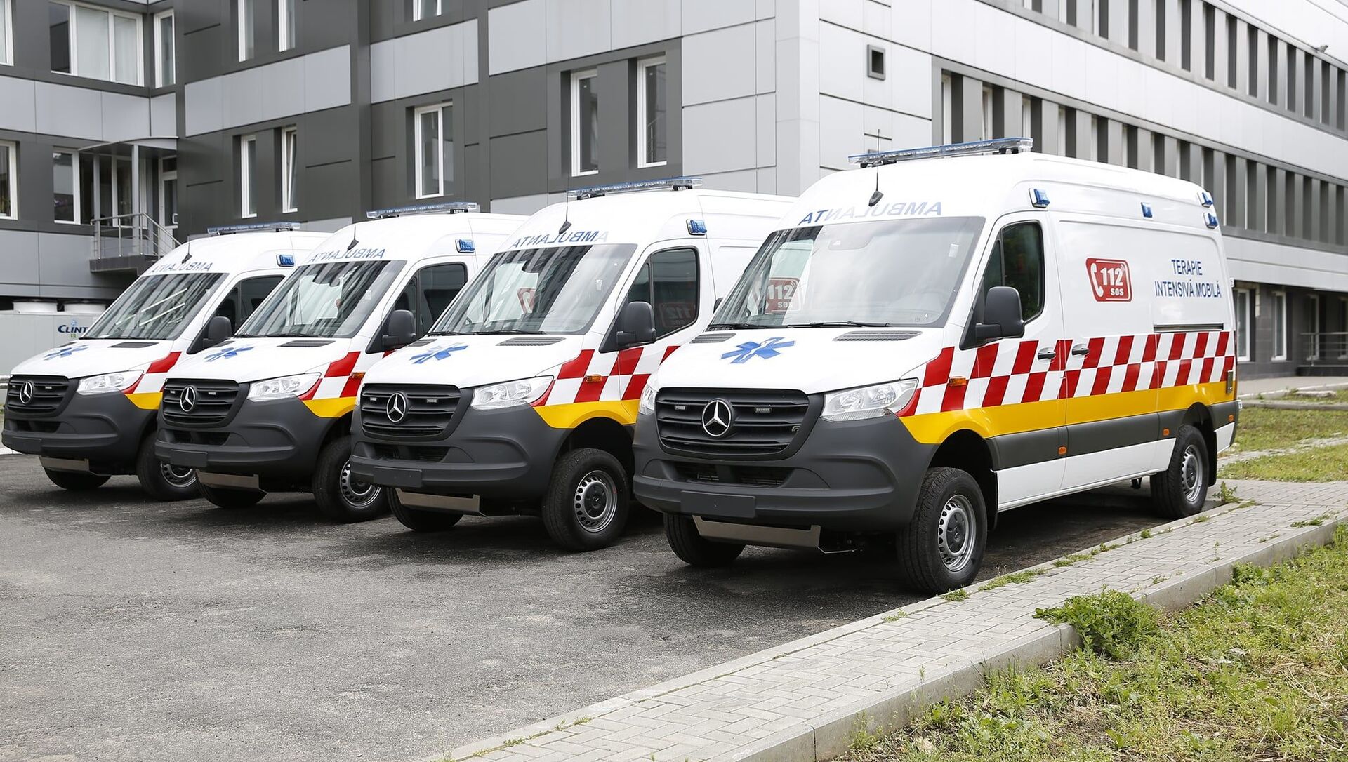 Opt ambulanțe de tip C au fost achiziționate în cadrul proiectului Băncii Mondiale - Sputnik Moldova, 1920, 27.05.2021