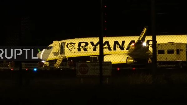Germany: Police inspect Ryanair plane following unscheduled landing in Berlin - Sputnik Молдова