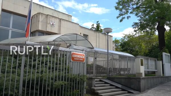Czech Republic: More expelled Russian diplomats depart Prague amid ammo depot explosion row - Sputnik Moldova-România