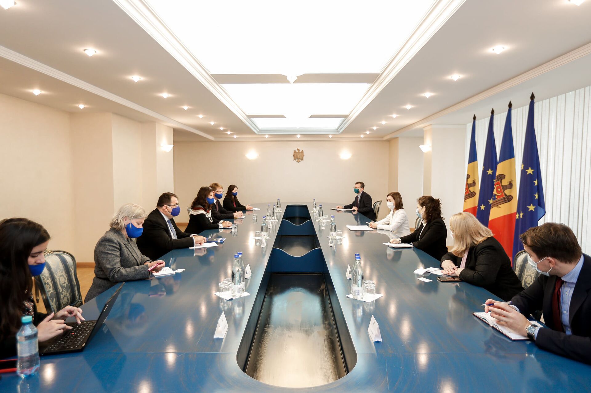 Майя Санду обсудила с представителями Еврокомиссии план по восстановлению экономики страны - Sputnik Молдова, 1920, 20.07.2021