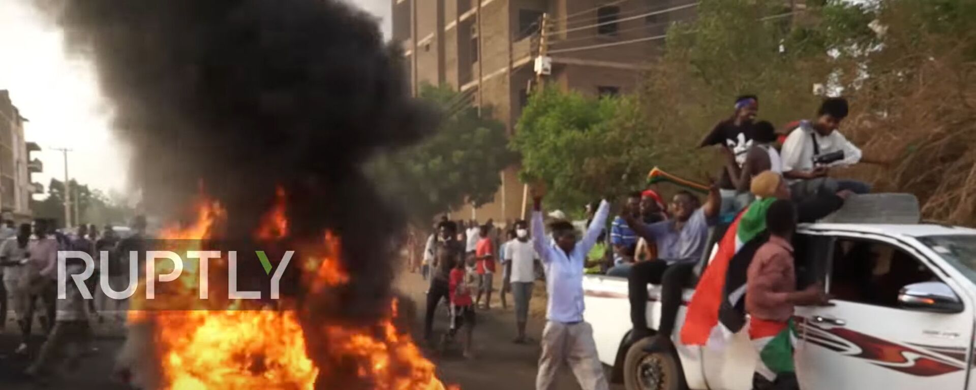 Sudan: Anti-govt protesters demand justice for 2019 massacre victims in Khartoum - Sputnik Moldova, 1920, 04.06.2021