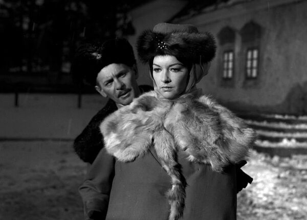Actrița poloneză și sovietică Barbara Brîlska în filmul lui Jerzy Hoffman „Pan Volodyevsky”, 1969. - Sputnik Moldova