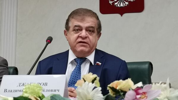 Российский сенатор Владимир Джабаров встретился с участниками президентской программы Новое поколение - Sputnik Moldova