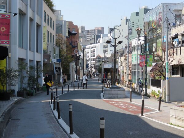 Улица Cat Street в Токио, Япония. - Sputnik Молдова