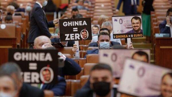 Moțiune de cenzură în Parlament a PSD contra lui Cristian Ghinea - Sputnik Moldova-România