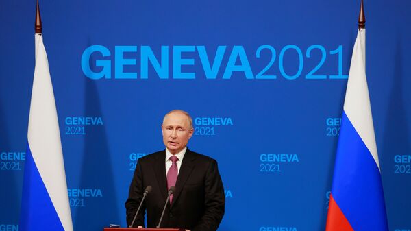 16 июня 2021. Президент РФ Владимир Путин на пресс-конференции по итогам переговоров с президентом США Джо Байденом в Женеве - Sputnik Moldova