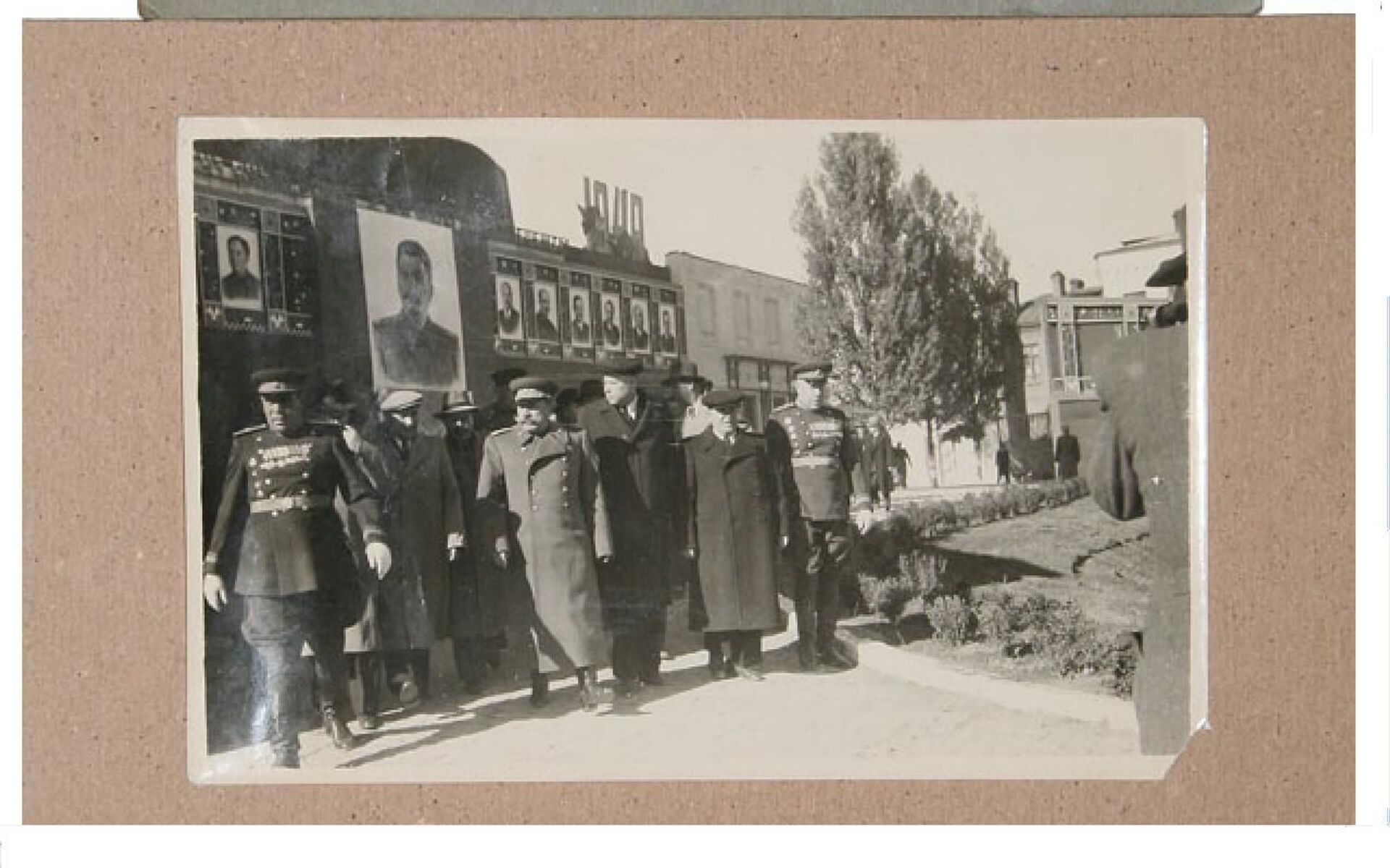 Семен Буденный в Кишиневе, 1949 - Sputnik Молдова, 1920, 20.07.2021
