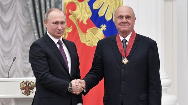 Ceremonia de decernare a distincțiilor de stat de către președintele Federației Ruse, Vladimir Putin, la Kremlin - Sputnik Moldova