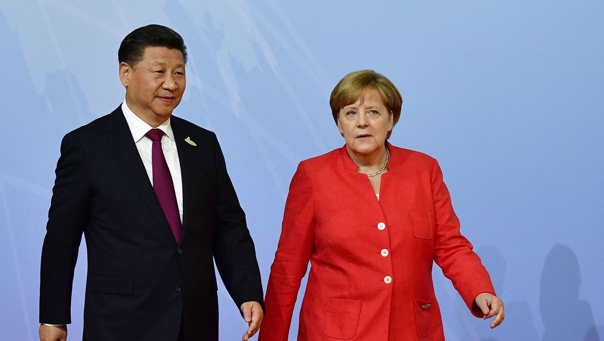 Xi Jinping și Angela Merkel - Sputnik Moldova-România, 1920, 06.07.2021