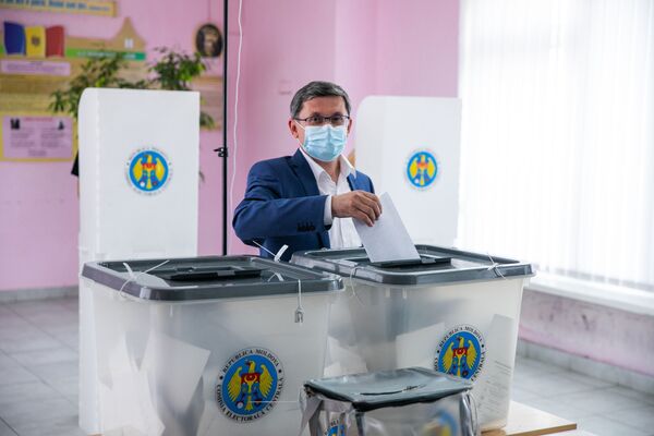 Igor Grosu votează  - Sputnik Moldova