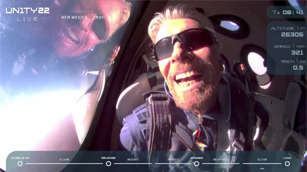 Richard Branson la bordul Virgin Galactic - Sputnik Moldova