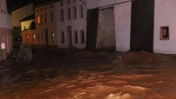 Германия: Коммуна в Рейнланд-Пфальц затоплен в результате паводка - Sputnik Молдова