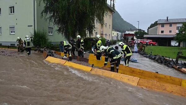 Austria: Emergency operations underway after severe floods hit Tyrol town Kufstein - Sputnik Moldova-România