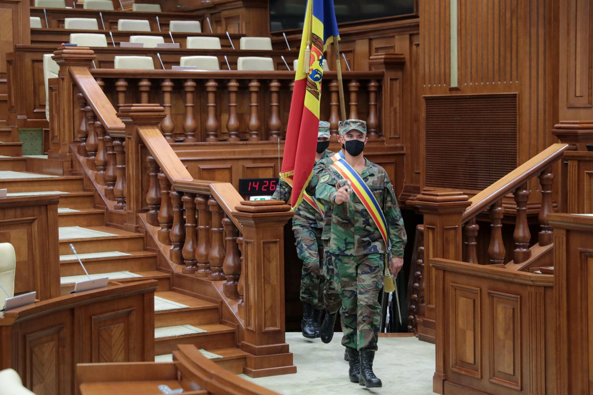 La Parlament au loc pregătiri pentru ședința de constituire - Sputnik Moldova, 1920, 23.07.2021