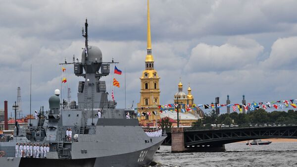 Празднование Дня ВМФ в Санкт-Петербурге - Sputnik Молдова