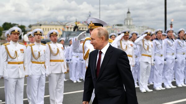 Владимир Путин примет участие в Параде ВМФ в Санкт Петербурге  - Sputnik Молдова