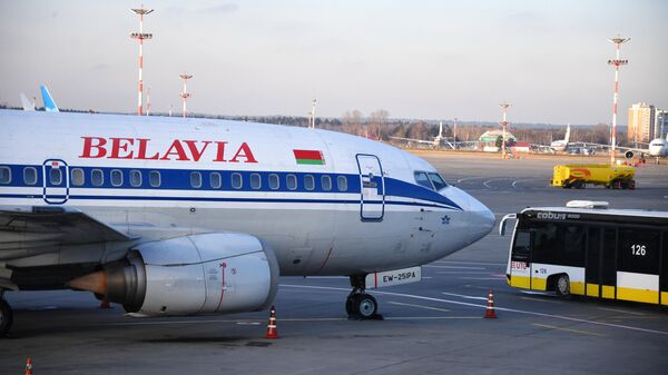 Самолет Boeing 737-500 авиакомпании Белавиа в международном аэропорту Внуково имени А. Н. Туполева - Sputnik Молдова