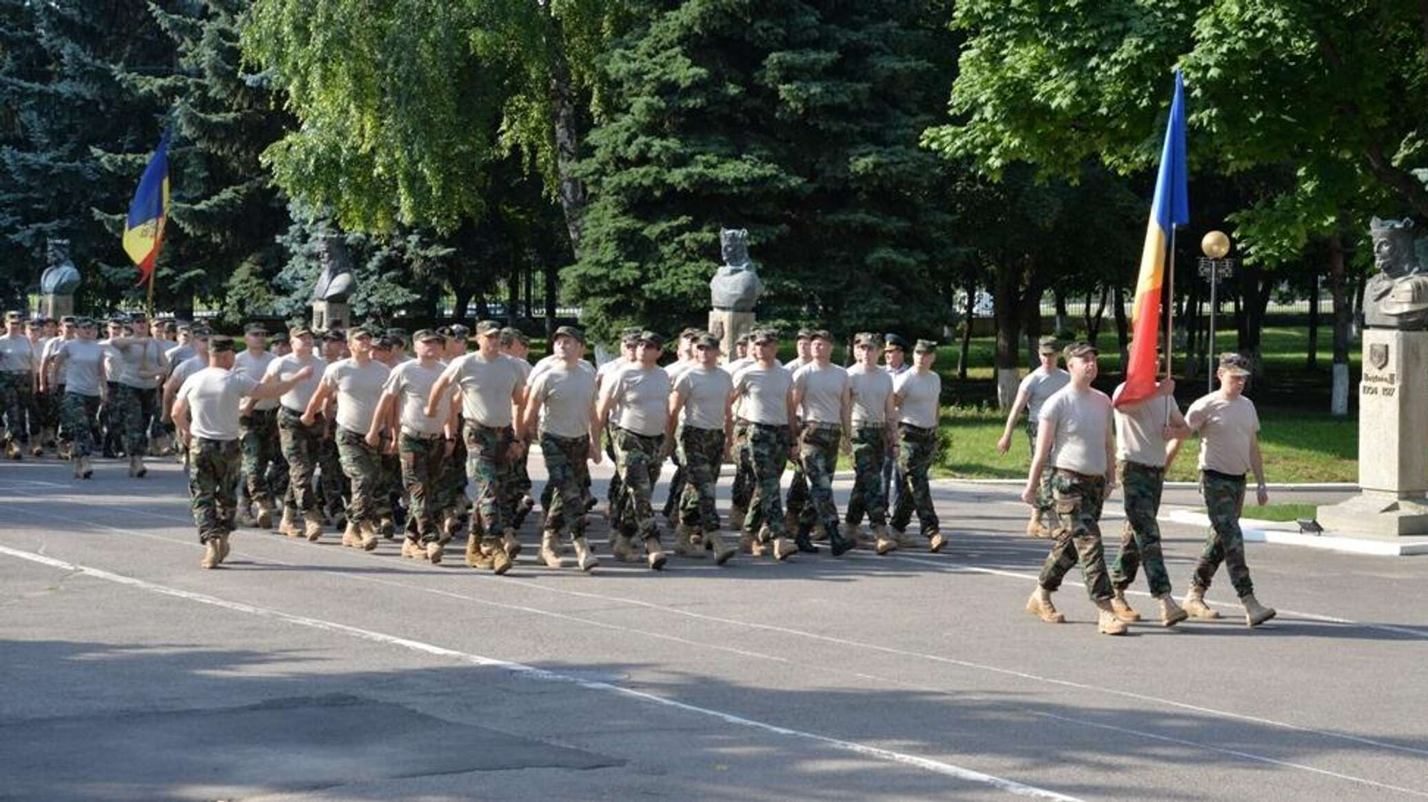 27 29 августа. Парад в Молдавии. Военный парад в Молдавии. День независимости Молдовы. 27 Августа Молдавия день независимости.
