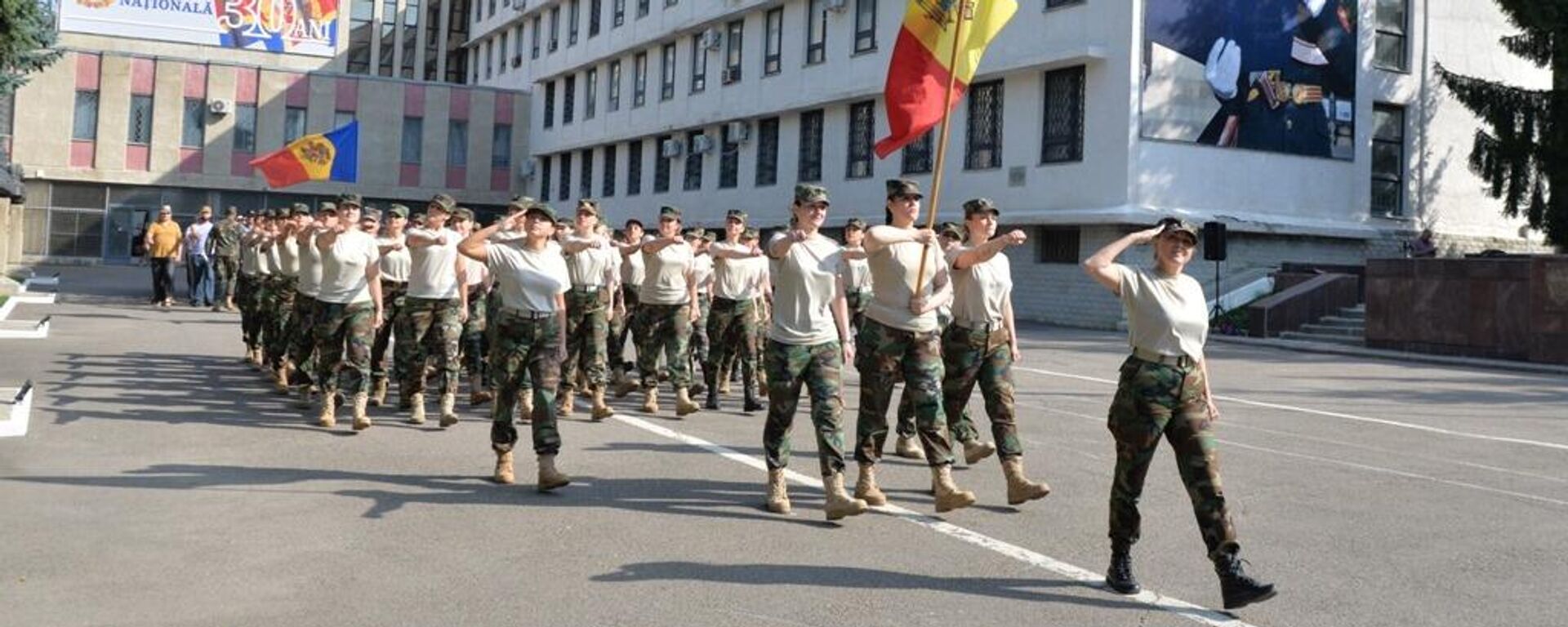 Armata Naţională se pregăteşte pentru parada militară din 27 august
 - Sputnik Moldova, 1920, 28.07.2021