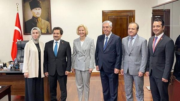 Irina Vlah s-a întâlnit cu  consilierul lui Erdogan
 - Sputnik Moldova