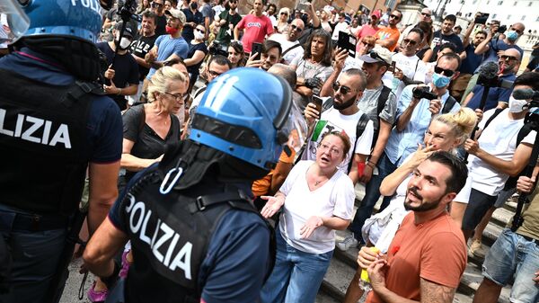 Proteste la Roma - Sputnik Moldova-România