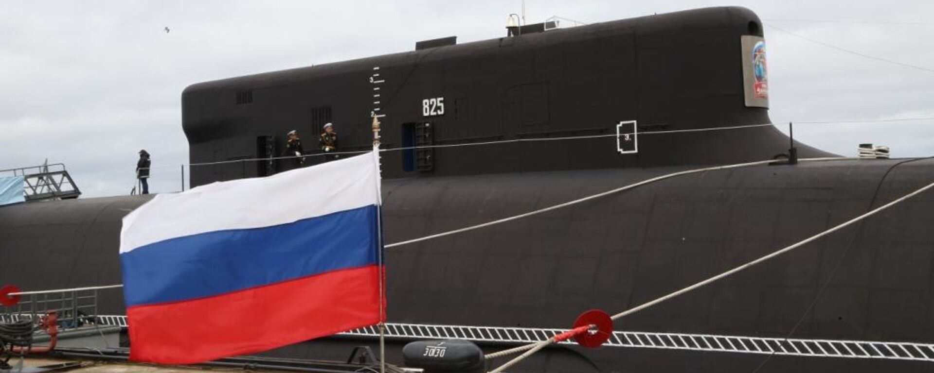 Поднятие Андреевского флага на атомной подводной лодке Князь Владимир - Sputnik Moldova, 1920, 06.01.2022