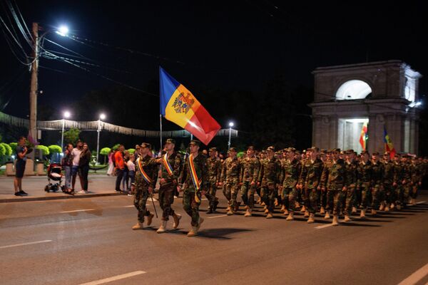 RAntrenamentele au avut loc împreună cu orchestrele Armatei Naționale și Ministerului de Interne. - Sputnik Moldova