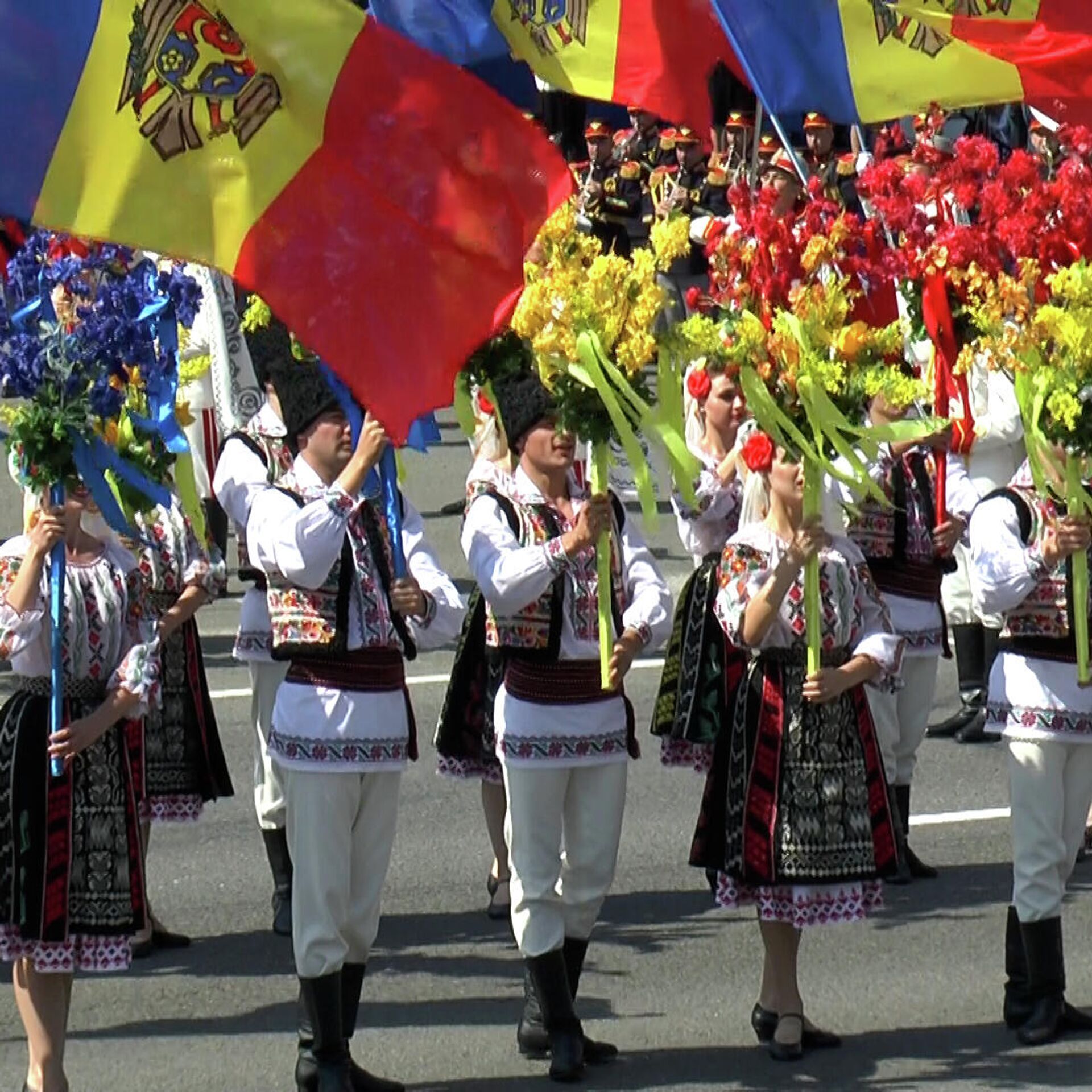 27 августа 2012. День независимости Молдовы. 27 Августа Молдавия день независимости. День независимости Молдовы 1991. Праздник лимба ноастрэ в Молдавии.