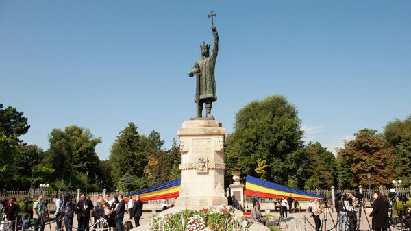 Возложение цветов в Кишиневе на 30-летие независимости Молдовы 2021 - Sputnik Moldova