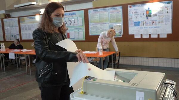 Russia: Voters cast ballots in State Duma elections in Kamchatka Krai - Sputnik Moldova-România