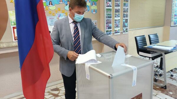 Alegeri în Duma de Stat, votarea la București - Sputnik Moldova-România