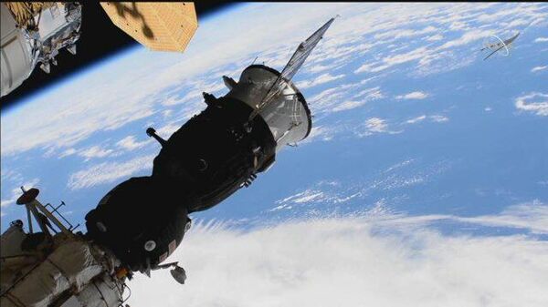 К модулю Наука впервые пристыковался пилотируемый корабль - Sputnik Молдова