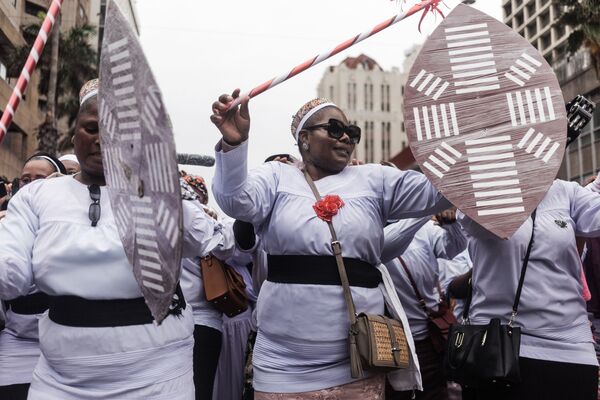 Sute de baptiști participă la o „plimbare a păcii” la Durban pentru a arăta sprijin pentru Mduduzi - Sputnik Moldova