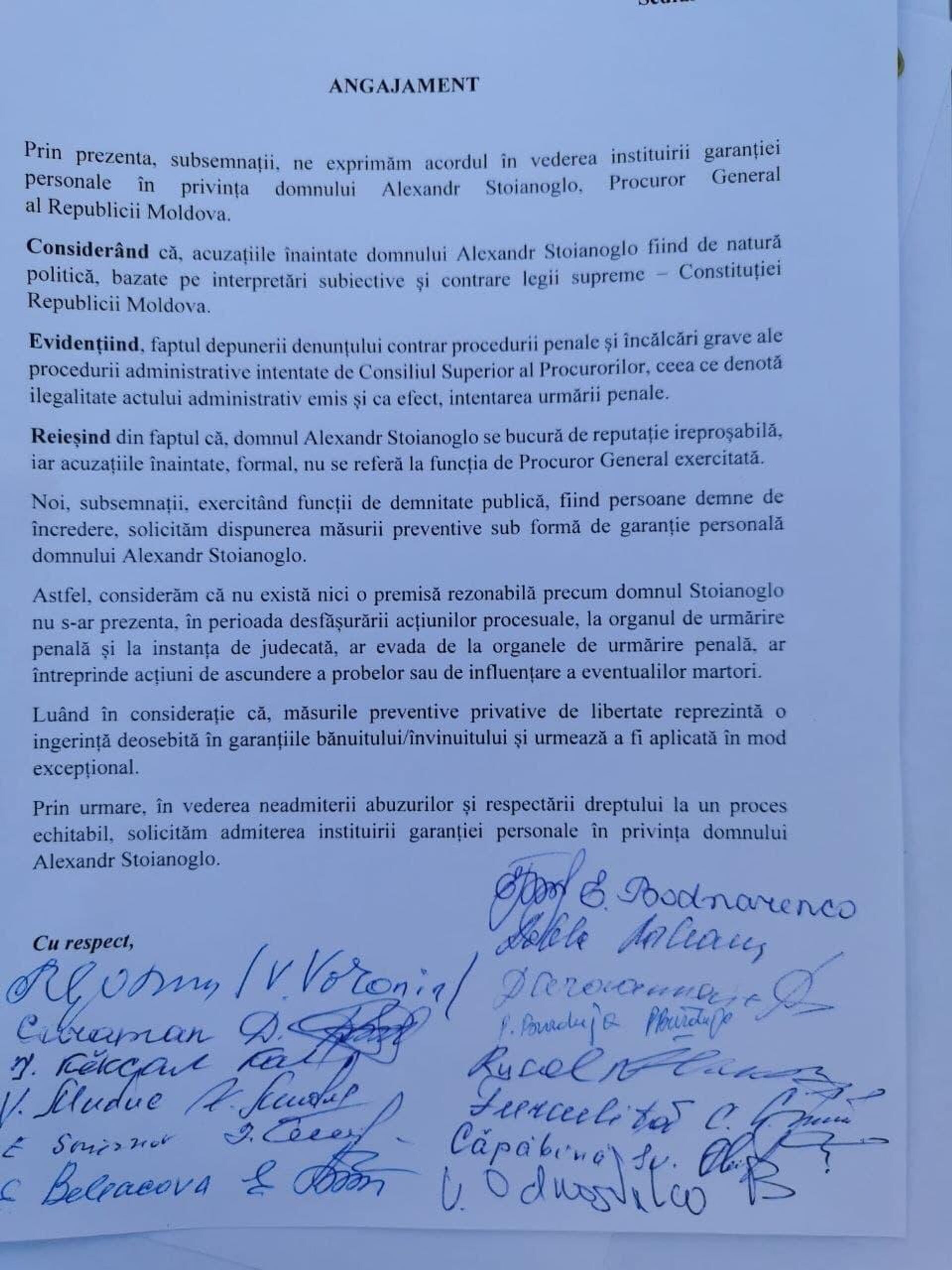 Blocul Comuniștilor și Socialiștilor a depus o scrisoare de garanție în susținerea lui Stoianoglo - Sputnik Moldova, 1920, 08.10.2021