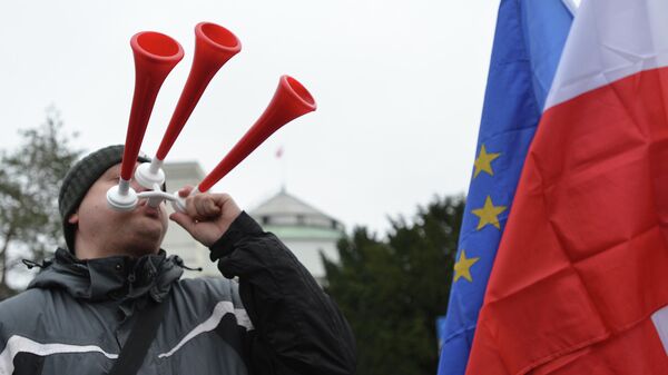 Антиправительственный митинг в Варшаве - Sputnik Молдова