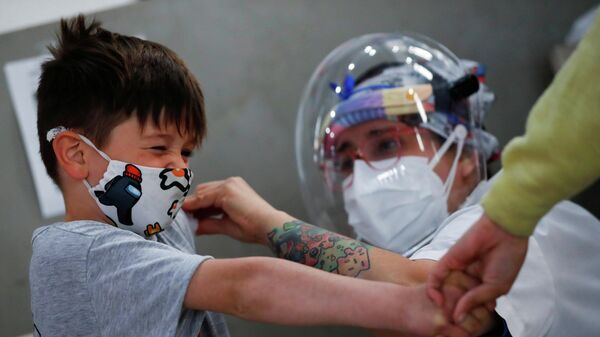 Вакцинация детей - Sputnik Молдова