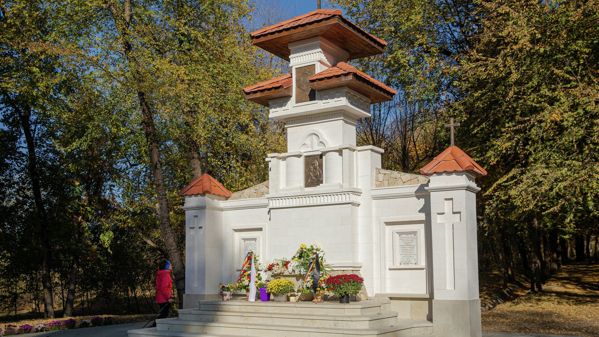 В Кишиневе открыли памятник солдатам румынской армии - Sputnik Молдова, 1920, 26.10.2021