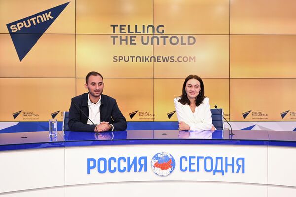 В штаб-квартире Sputnik стартовал очный модуль для журналистов из СНГ - Sputnik Молдова