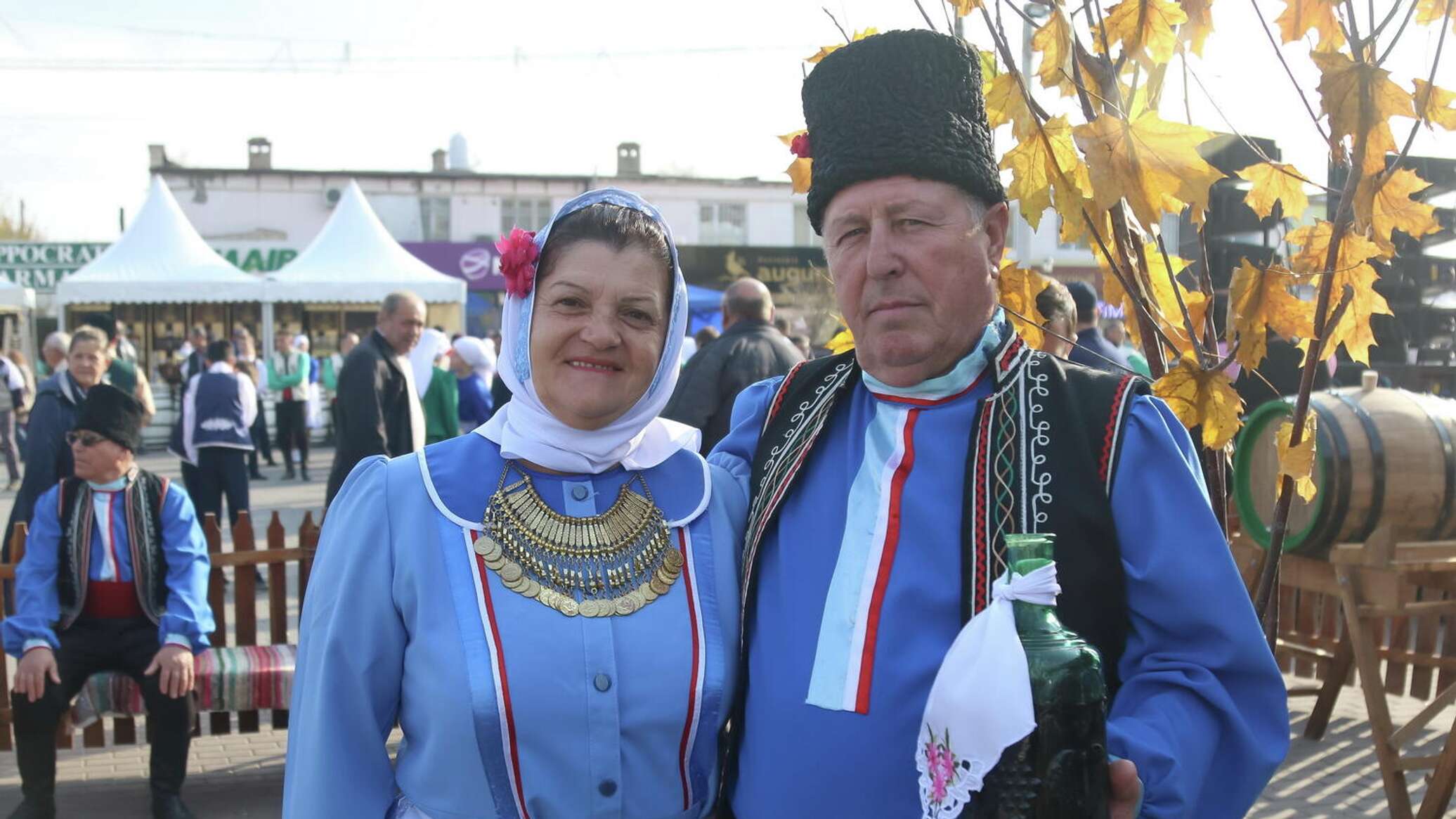 Гагаузы фото. Народности Молдавии гагаузы. Национальная одежда Гагаузии. Гагаузия гагаузы. Гагаузи Молдавия.
