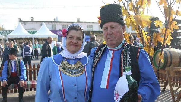Фестиваль вина в Комрате - Sputnik Молдова